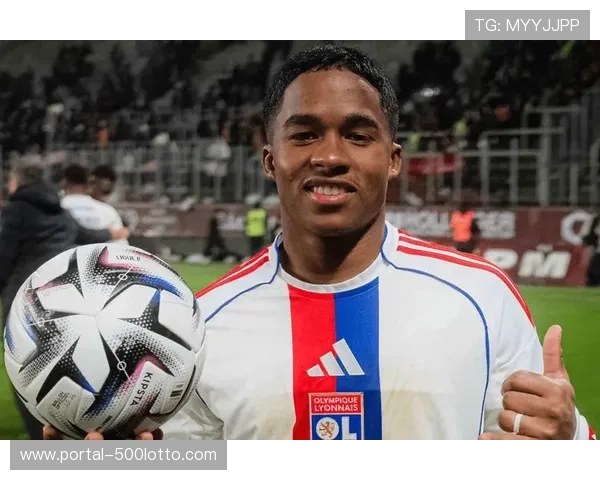 恩德里克法甲封神：25天3场4球打破大罗纪录，锁定月最佳球员