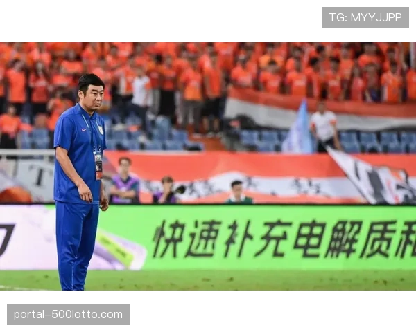 山东泰山五外援全部首发，克雷桑回归增强进攻火力